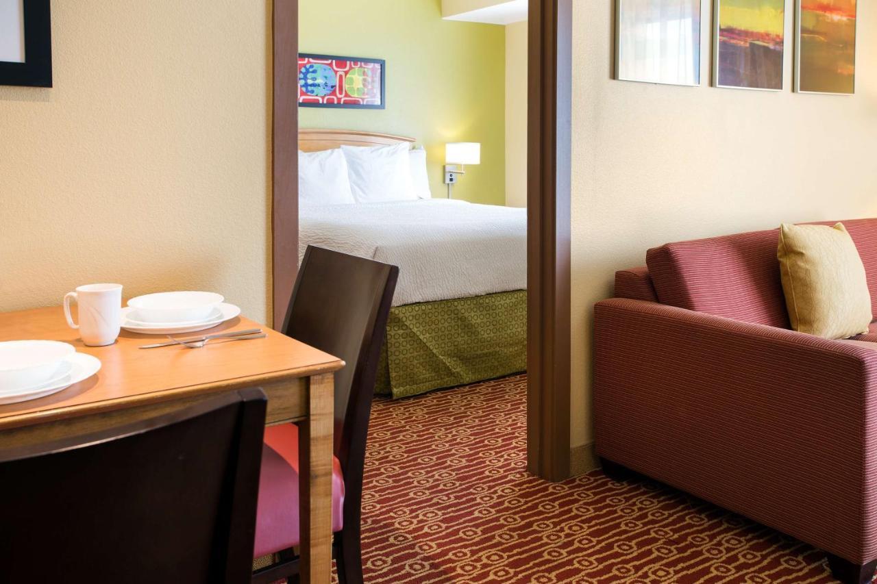 Sonesta Simply Suites Detroit Novi Buitenkant foto