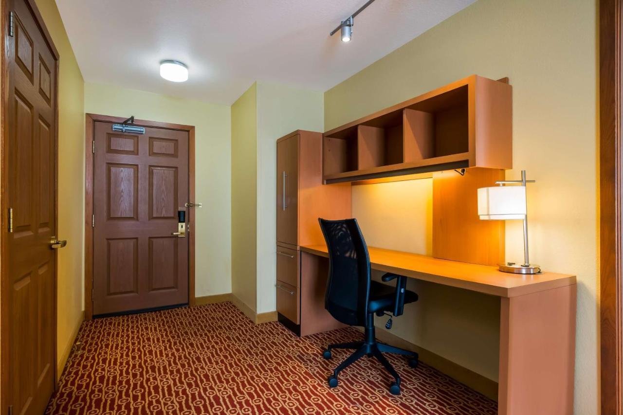 Sonesta Simply Suites Detroit Novi Buitenkant foto